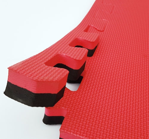 KwikMMA - Connectable Red / Black EVA Mats