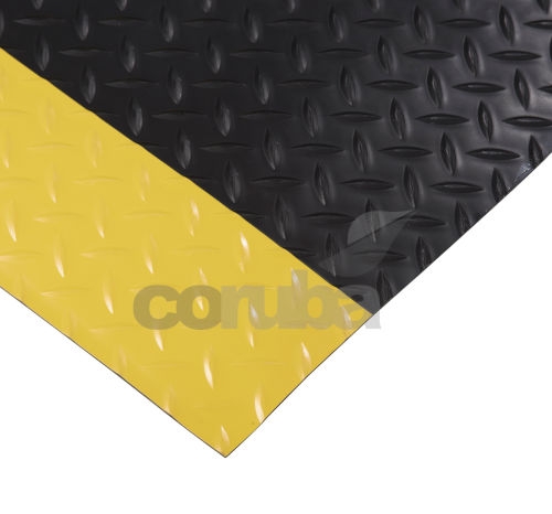sm479 chequer trax blk