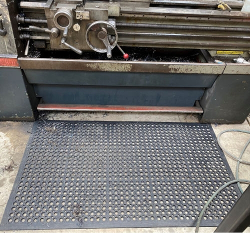 Moulded Rubber Workstation Drainage Mats