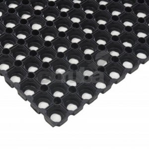 Grass safety mat