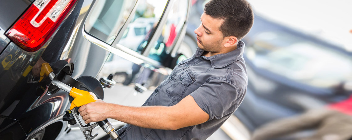 Fueling car